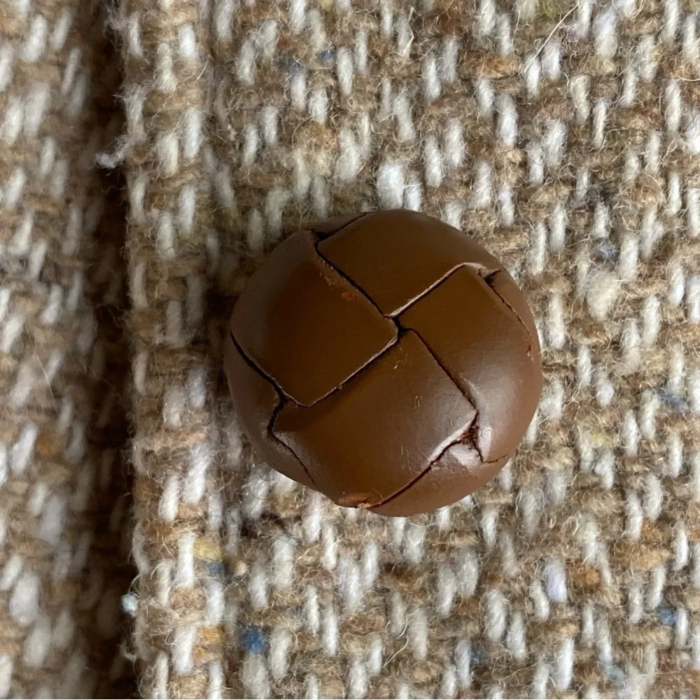 Liz Claiborne Textured Tan Wool Blend Blazer - Picture 4 of 16